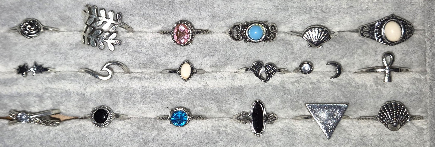 Vintage Style Mixes Silver Gem Rings 50 Pack